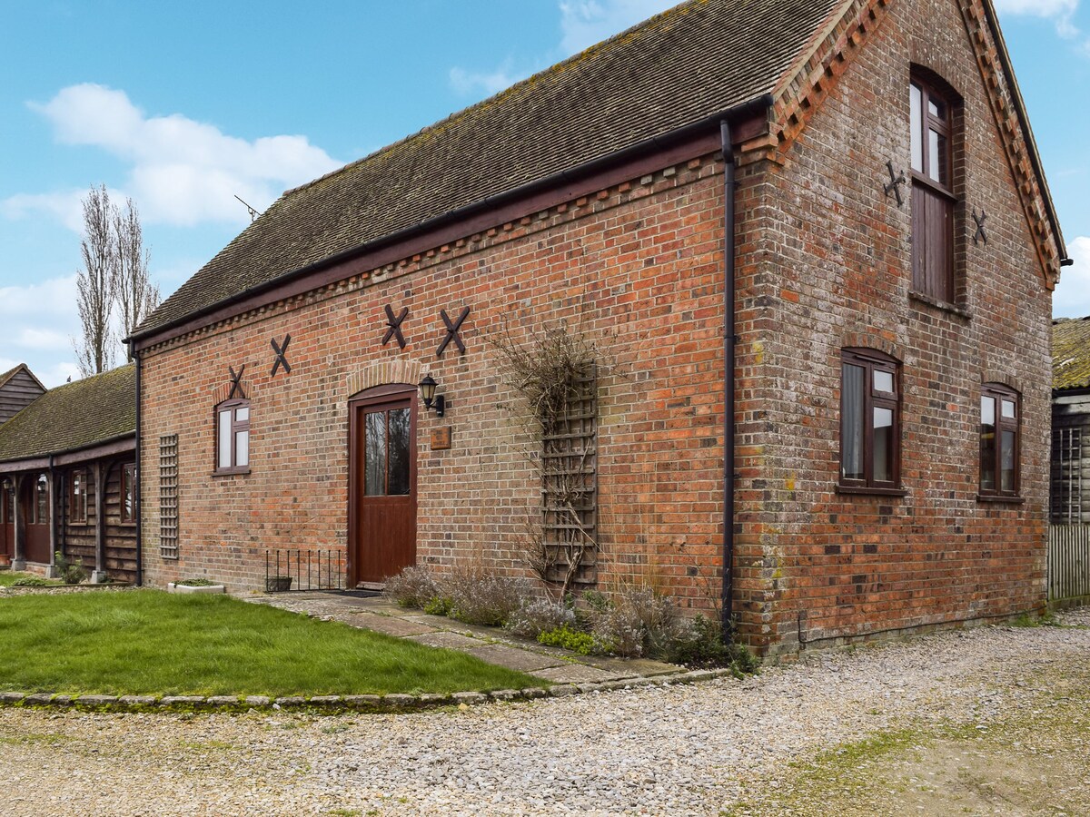 The Old Stable - Meadowbrook Farm