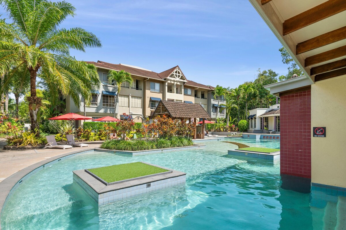 Reef Apartment Cairns - 4 Pools, Resort & BBQ