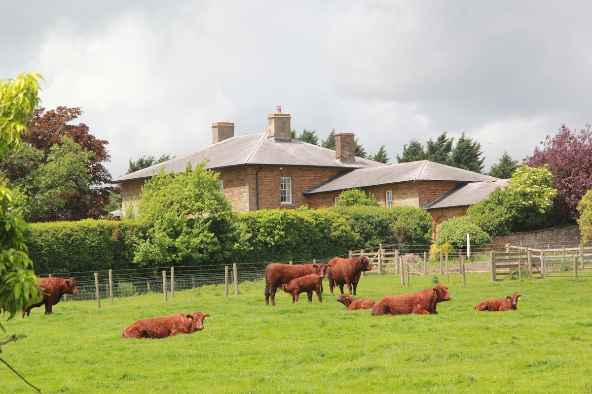 Beautiful 2 Bedroom Barn in Towcester Northants