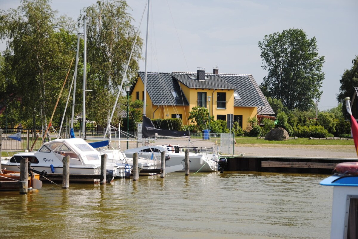 Ferienhaus am Saaler Bodden (249897)