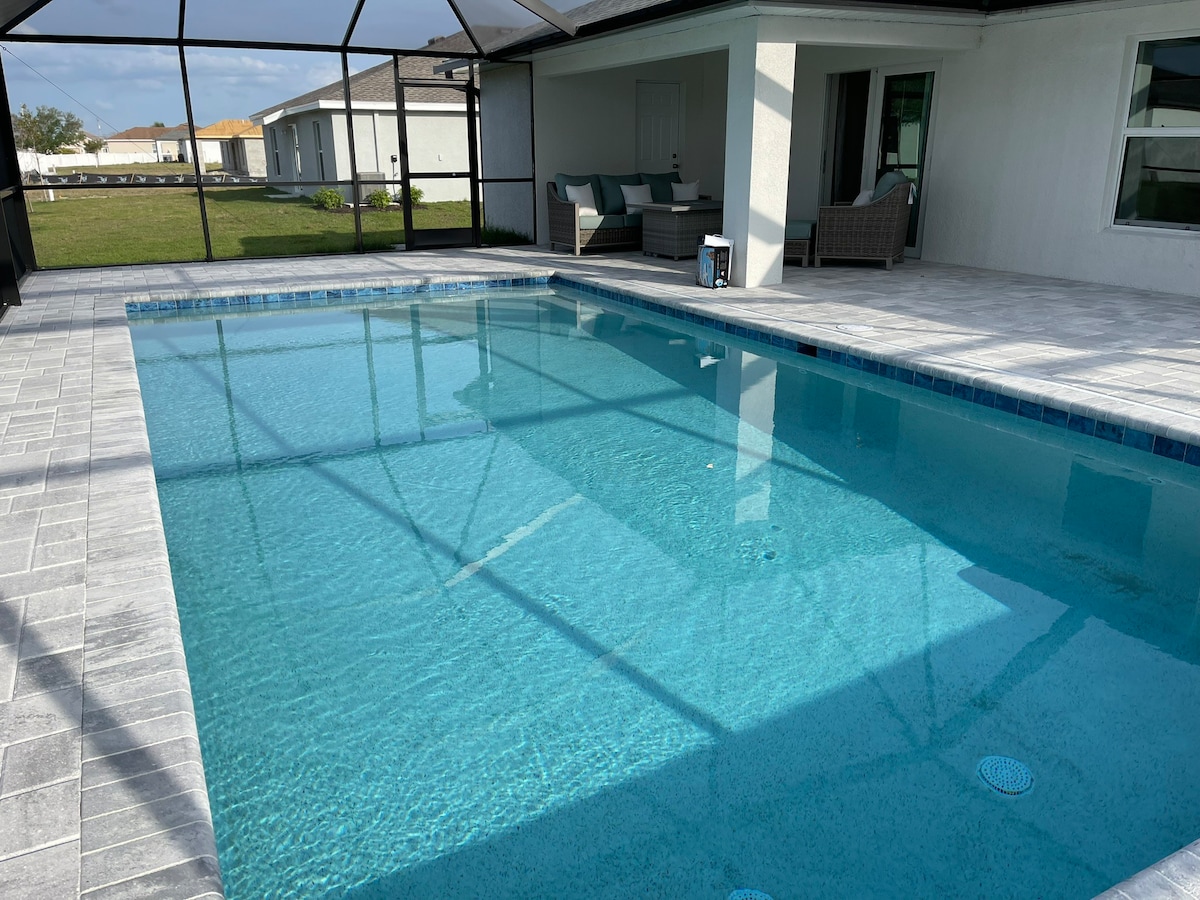 Luxurious 4-Bedroom Pool Home in Cape Coral, FL