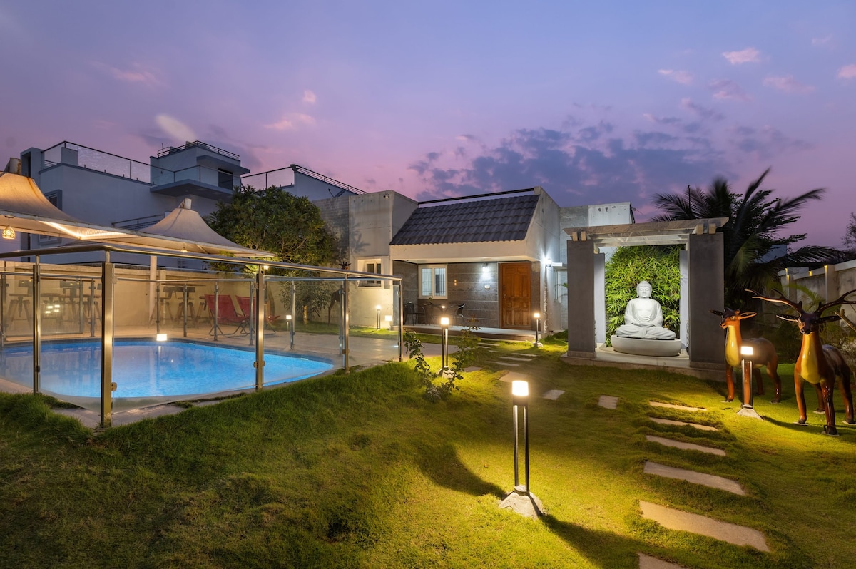 Aqua Luxe Villa By JadeCaps|AC|Pvt Pool|BBQ