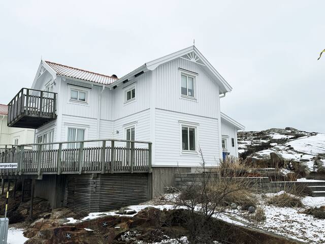 Skärhamn的民宿