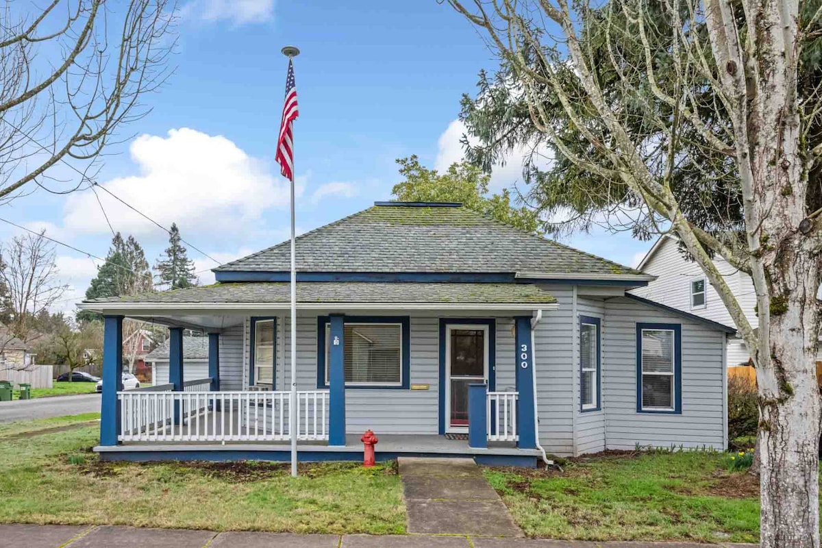 Marvelous Single Level Home in Central Newberg,