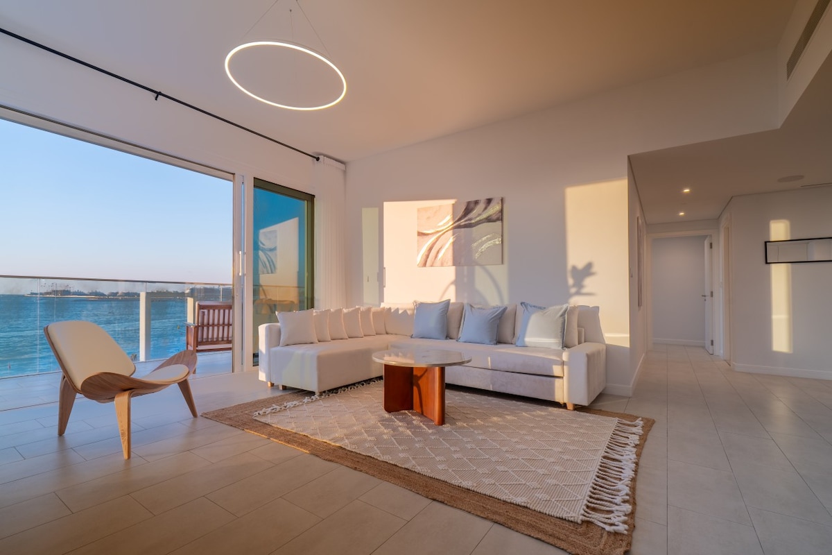 Magical JBR Apt with Private Beach Access!