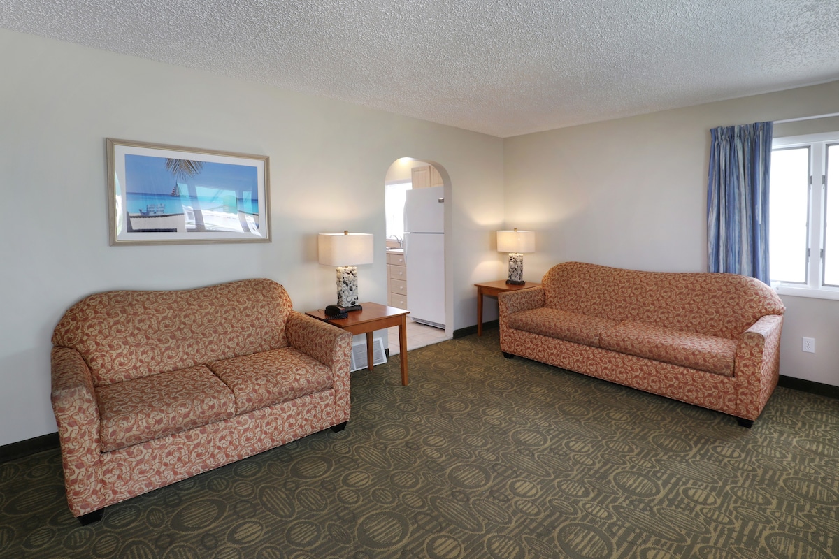 Biscayne Family Resort - Unit Type I