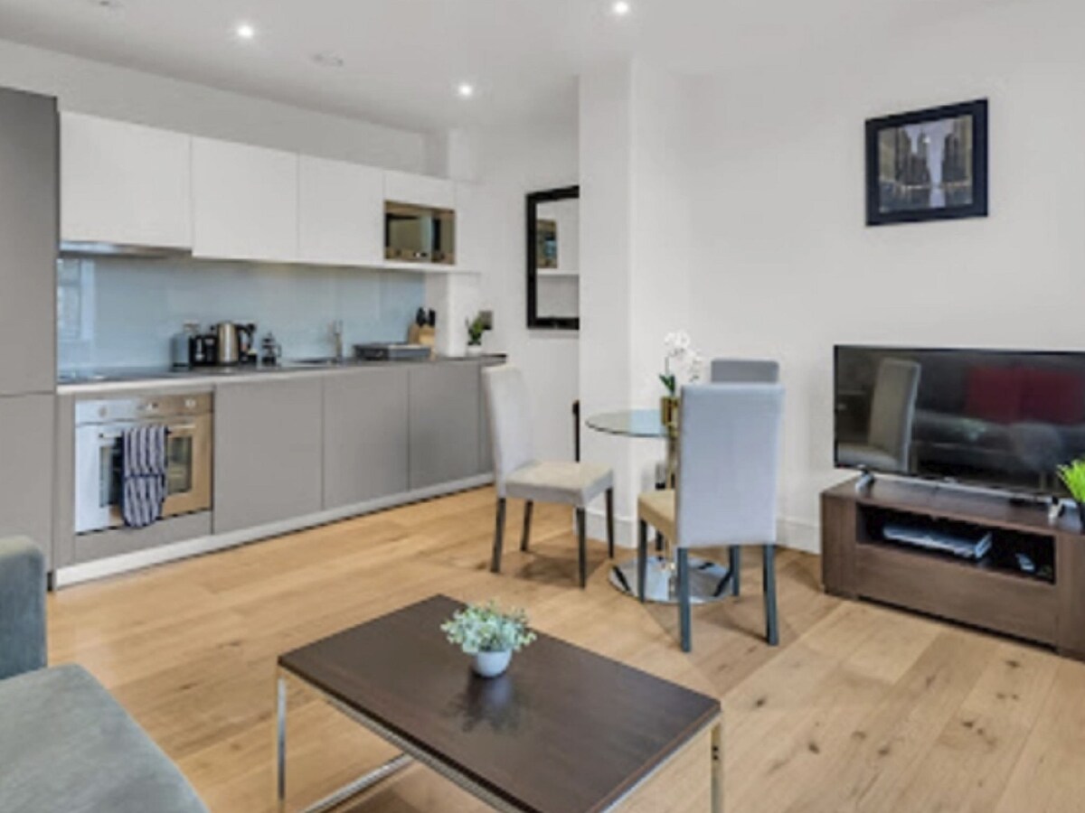 Regents Park Serviced Apartment by Interhome