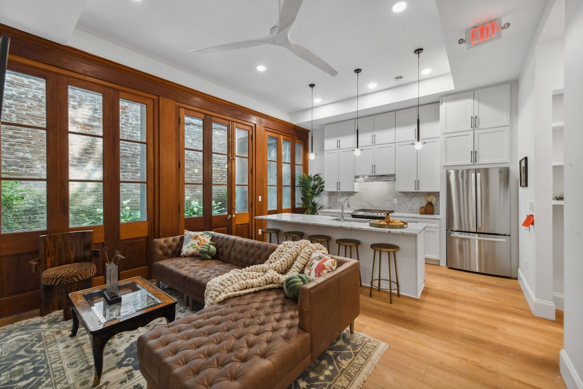 Renovated CBD Condos | Near French Quarter