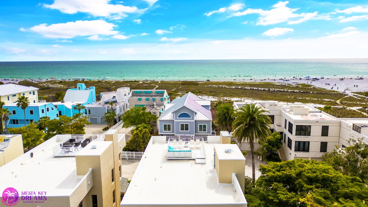 Luxury - Ocean Views & Private Rooftop Sundeck!