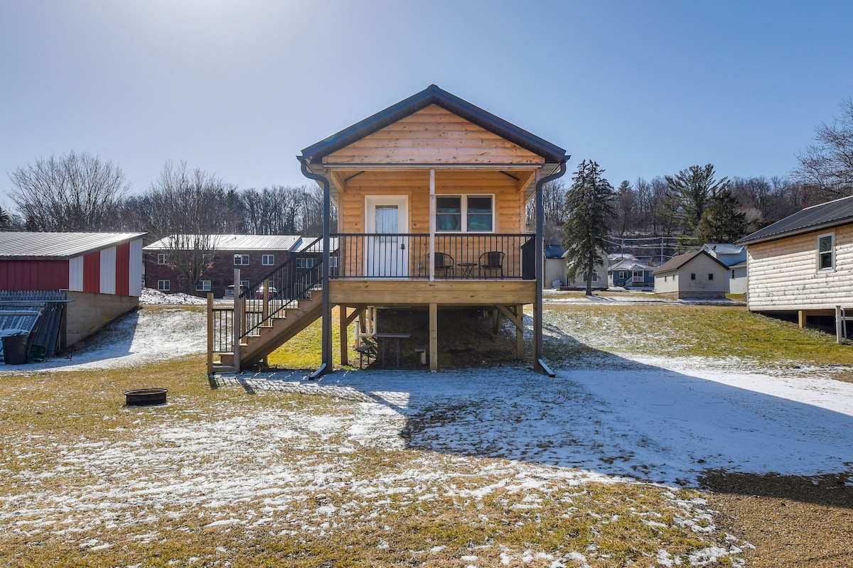 Riverfront Cabin Rental ~ 9 Mi to Yellowstone Lake