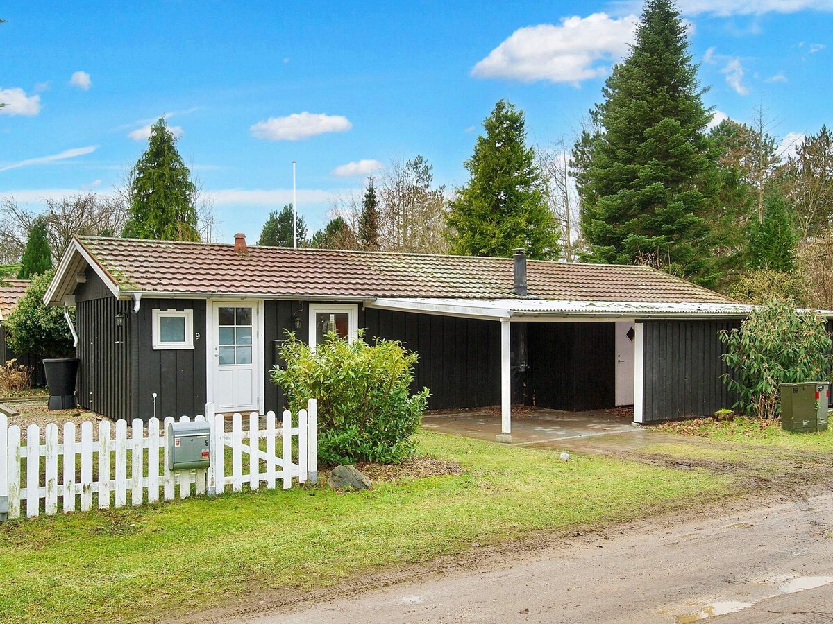 6 person holiday home in gørlev