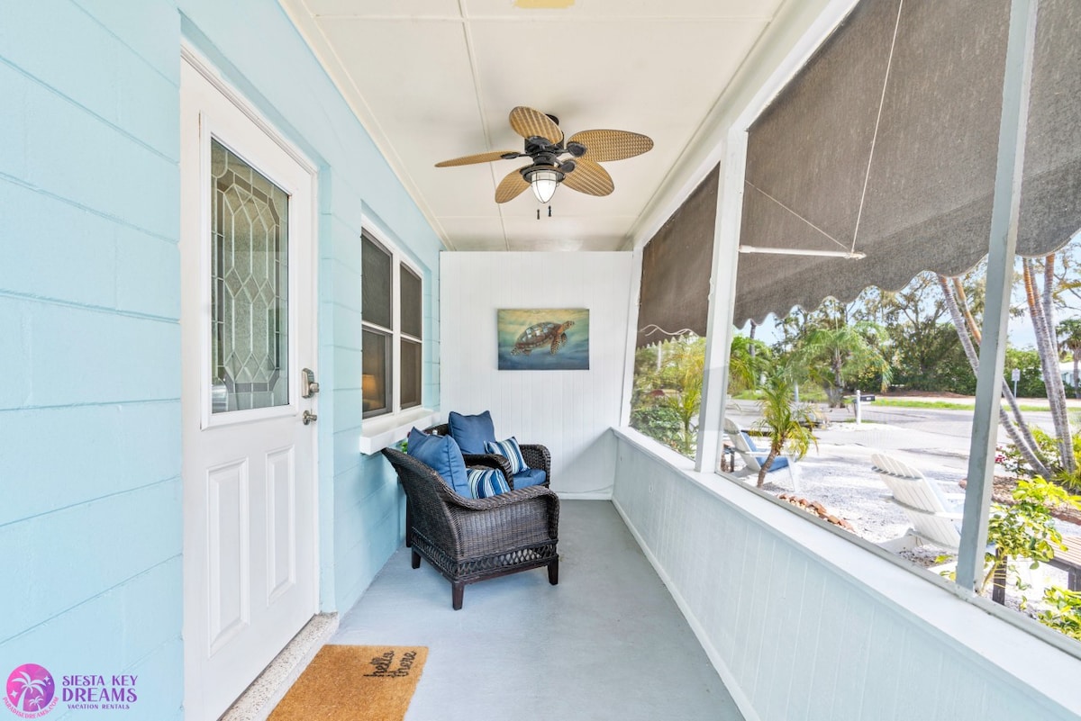 Beach & Village Walkable - Condo w/ Private Porch