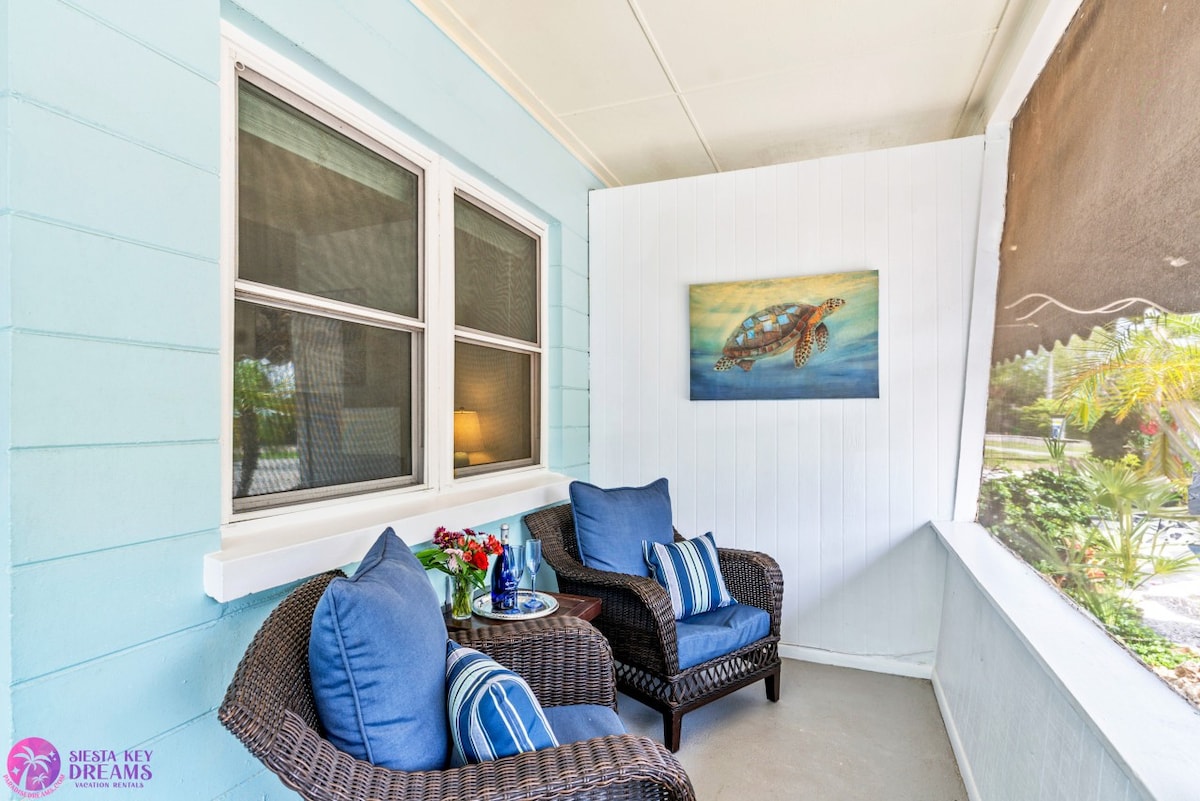 Beach & Village Walkable - Condo w/ Private Porch