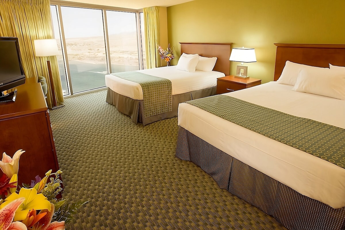 2 Riverview Rooms at Aquarius Casino Resort!