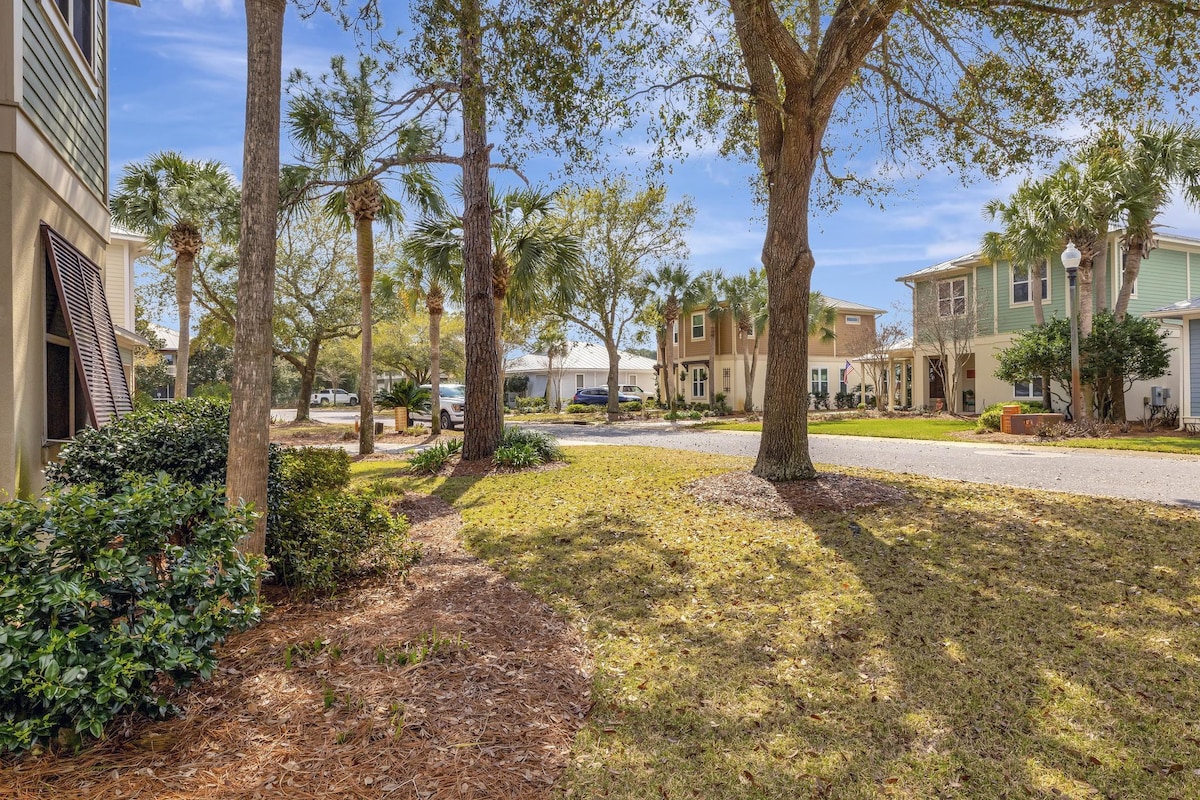 Luxurious 4BR/3.5BA Lakeside Retreat at Sandestin