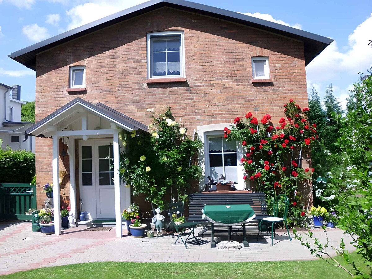 Studio with garden