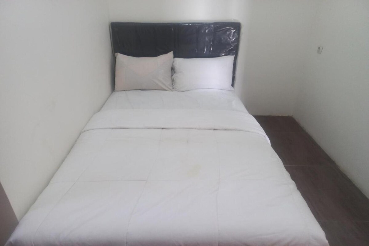 harvest inn syaria std bed room