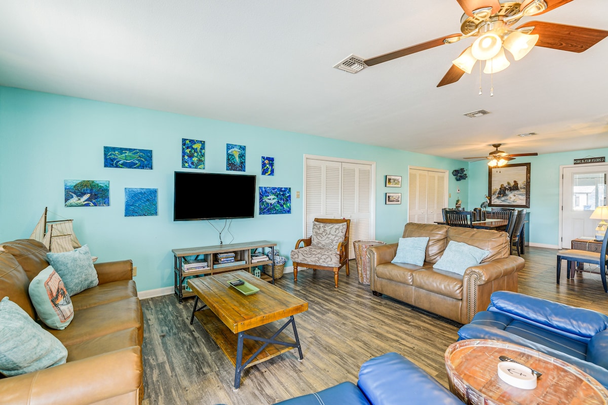 Rockport Home on Canal: Dock + Aransas Bay Access!