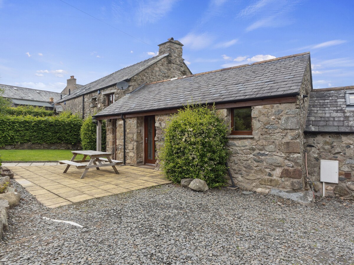 Damson Cottage, cosy barn  Nr. Scafell Pike