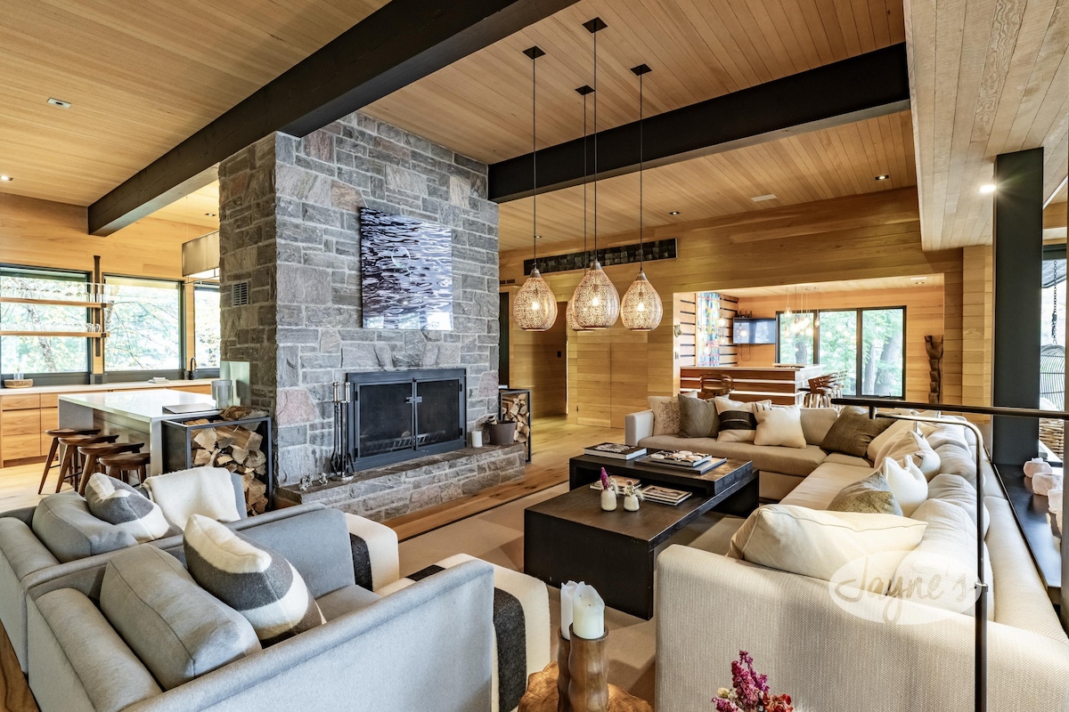 Modern Cottaging on Rosseau