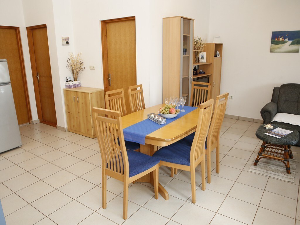 A-22383-b Two bedroom apartment with terrace Srima
