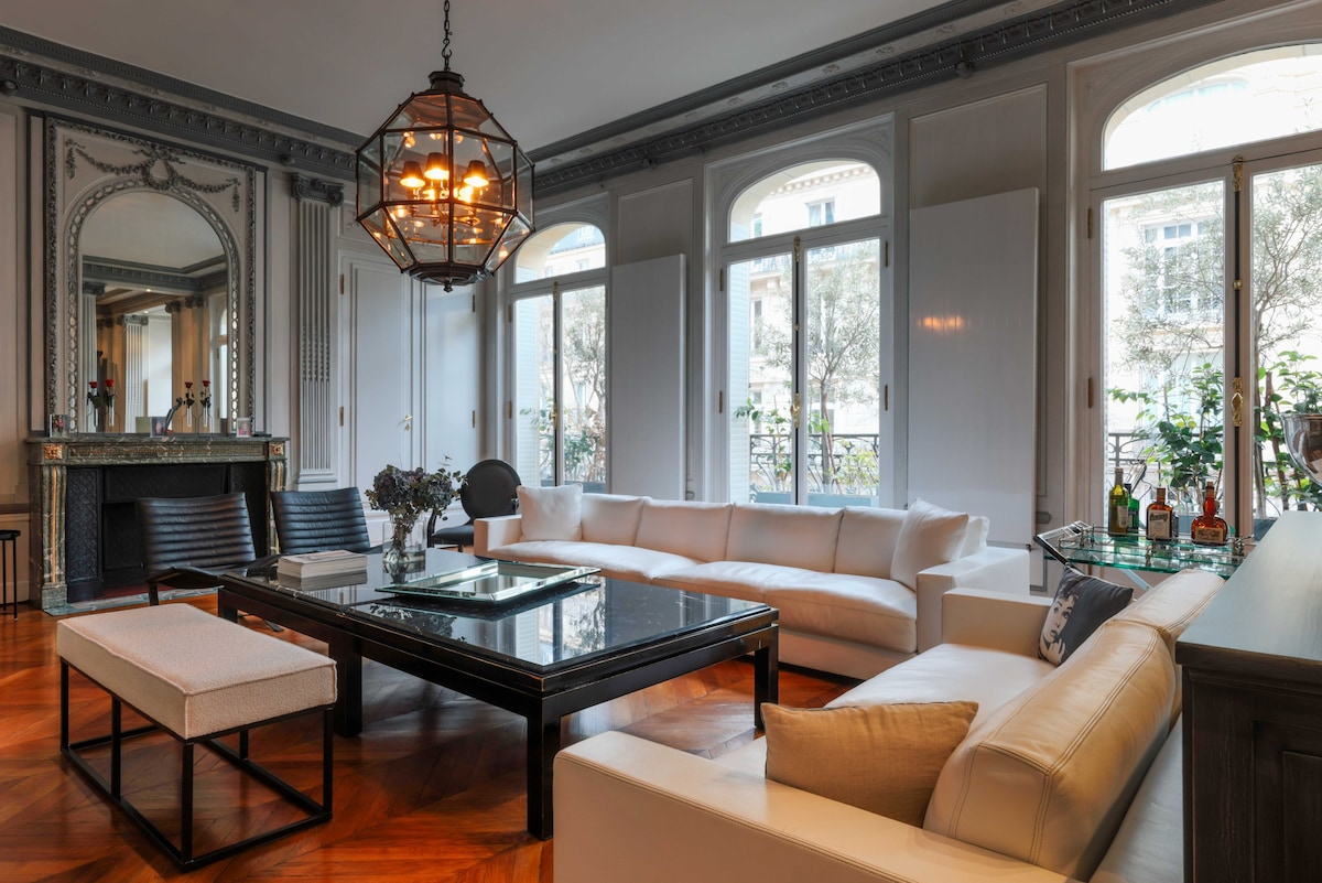 Sumptuous air-conditioned apt near the Champs-Élys