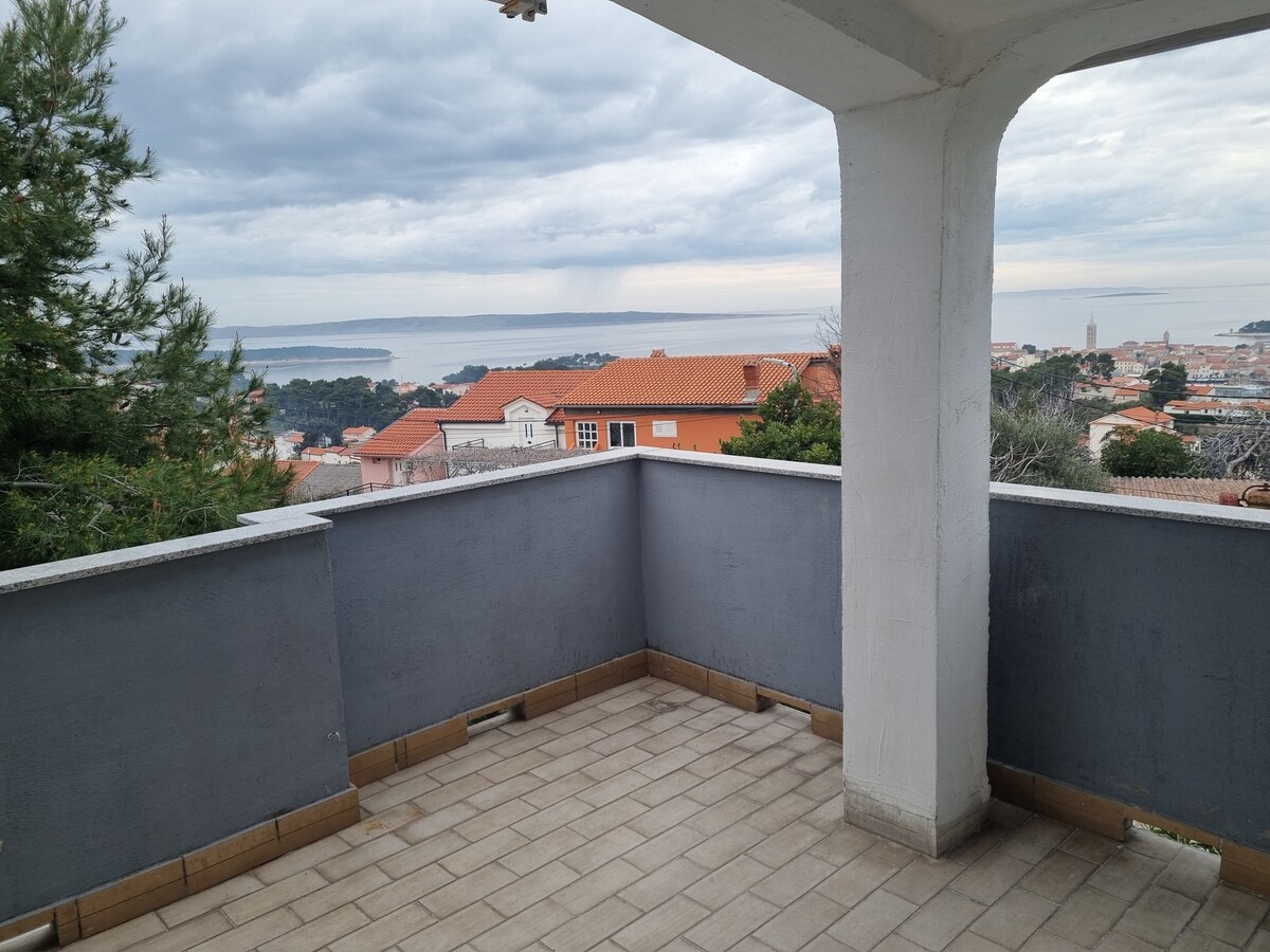 A-21457-b Two bedroom apartment with terrace and