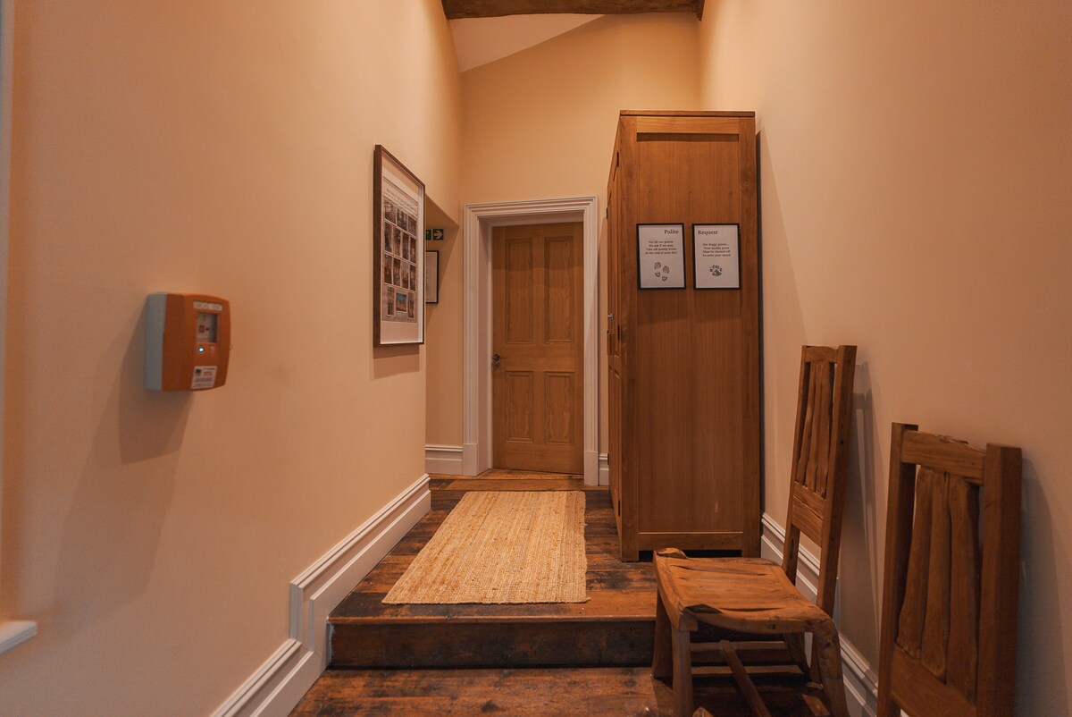 A Wow Suite within a 16thC listed building