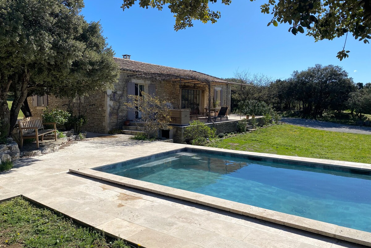 Stone House With Pool Close To The Village Of