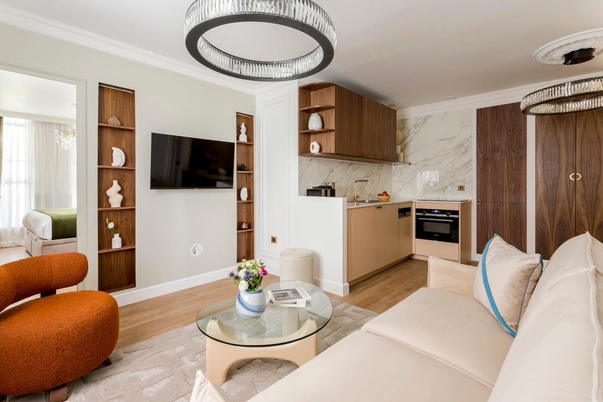 Luxury 2 Bedroom & 2 Bathroom Apartment - Marais