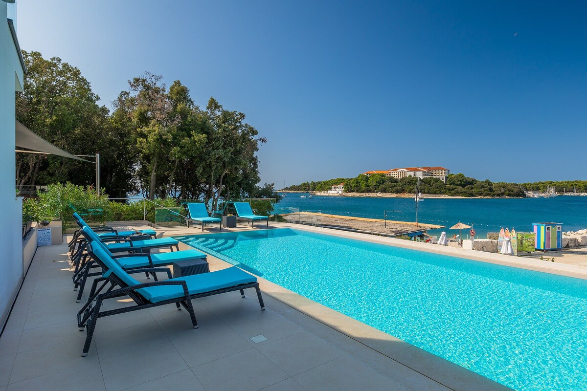 Beachfront Villa Naviblue with Pool