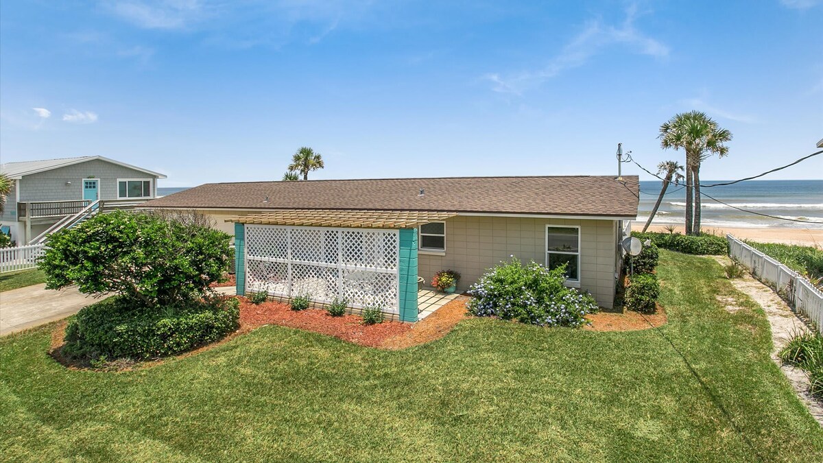 Beachy Bungalow | Wren Beach Rentals by Portoro