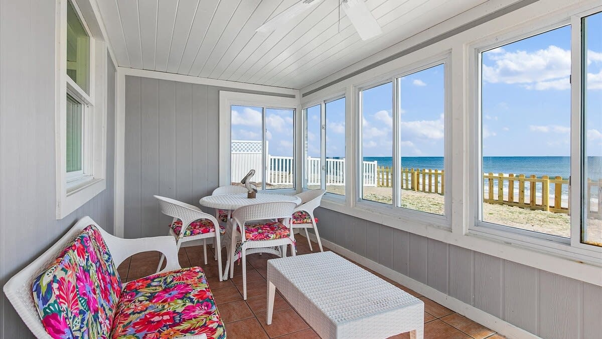 Little Kahuna | Wren Beach Rentals by Portoro