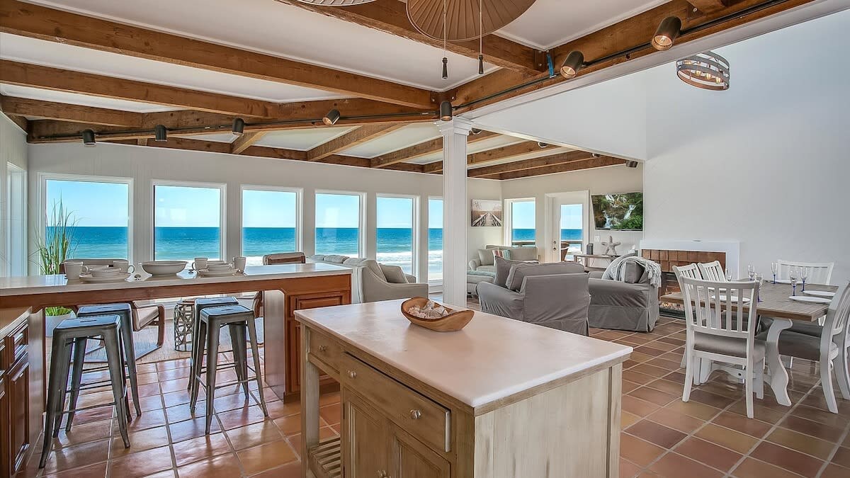 Sand Dollar | Wren Beach Rentals by Portoro