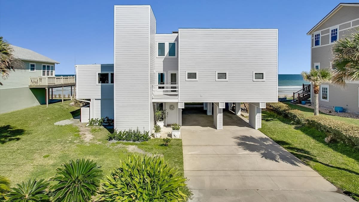 Sand Dollar | Wren Beach Rentals by Portoro