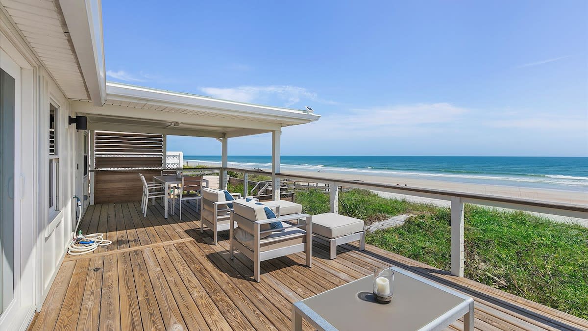 Seascape Cottage (Sol y Mar) | Wren Beach Rentals