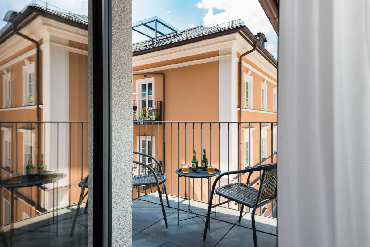 Fantastic 1BR Suite in the heart of Salzburg