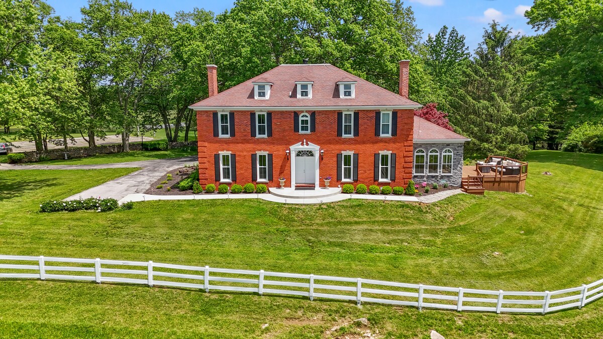 4mi to Buffalo Trace/ 5br Farmhouse/Canoe KY 5mi