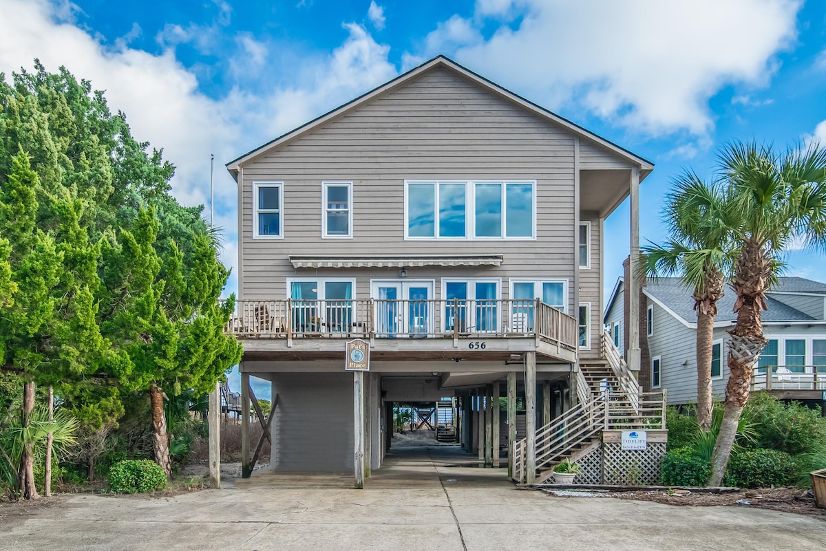 Ocean front home on South end of Pawleys with elev
