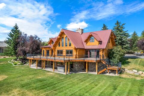 Green Canyon Estates-2 Homes, Hot Tub, Indoor