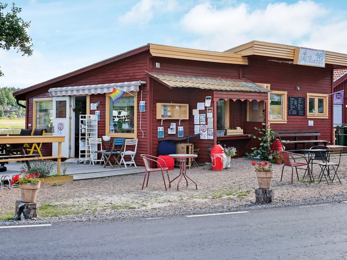 4 person holiday home in henån