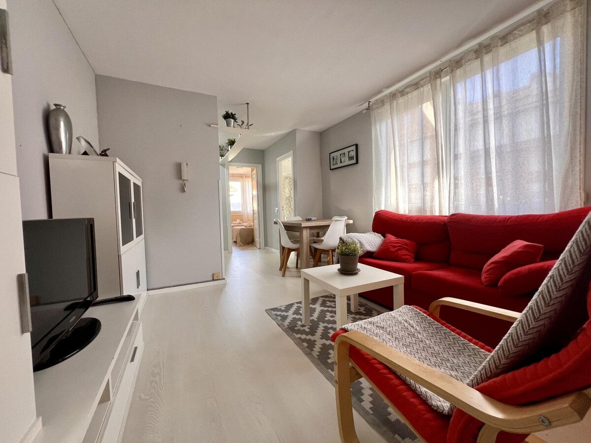 Cozy apartment with parking in Somo