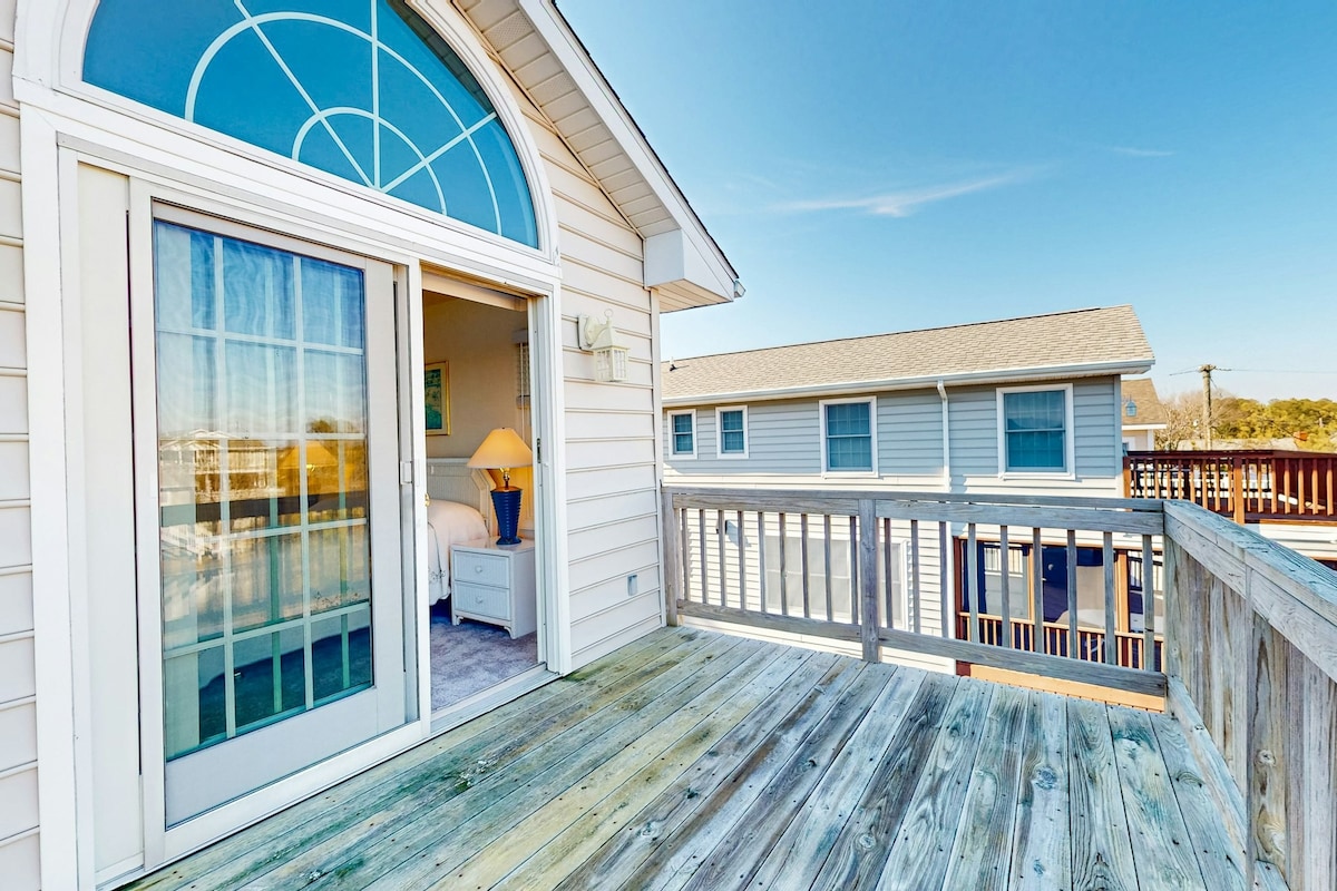 5BR Bethany Beach dog-friendly canal charmer