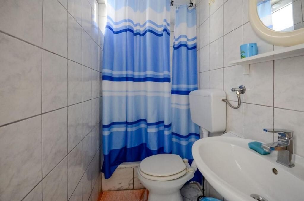 Studio Apartment, seaside in Senj, Balcony