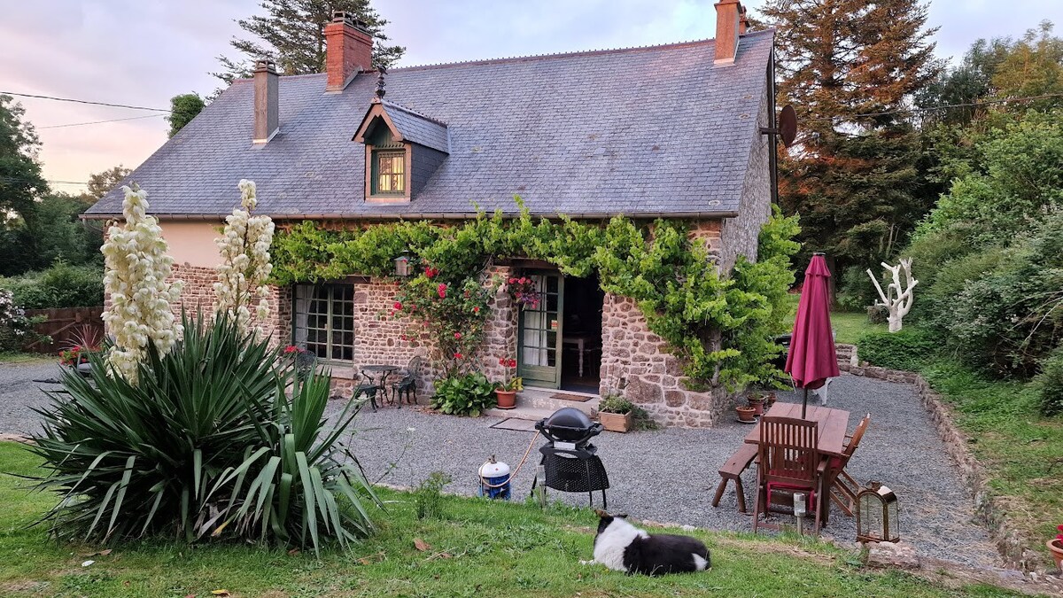 Charming 3-Bed Cottage in Beaucoudray , Normandy