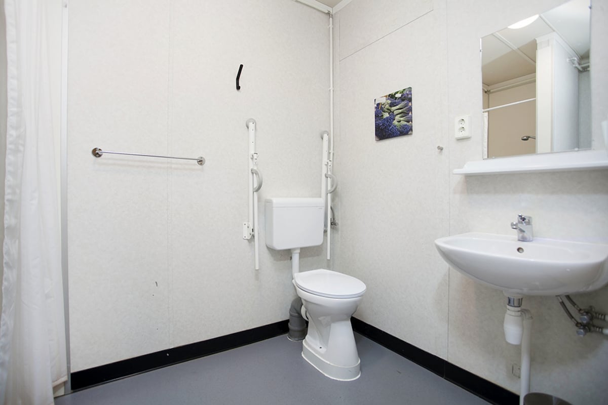 Hestaland - Triple Room with Private Bathroom