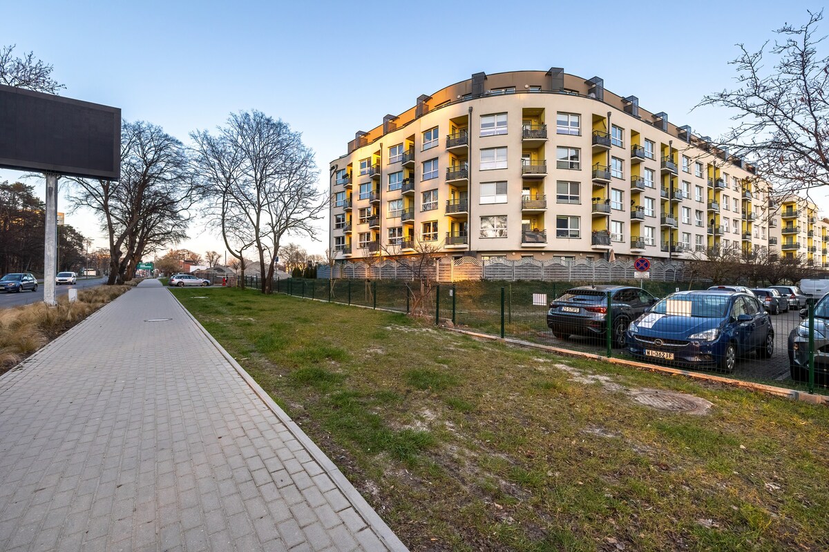 Stylish Apartment | Parking | Balcony |