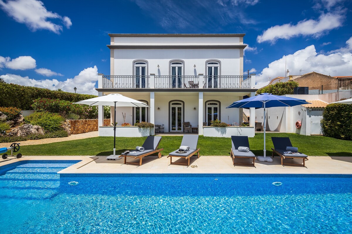 Villa Belle - Private Outdoor Heated Pool