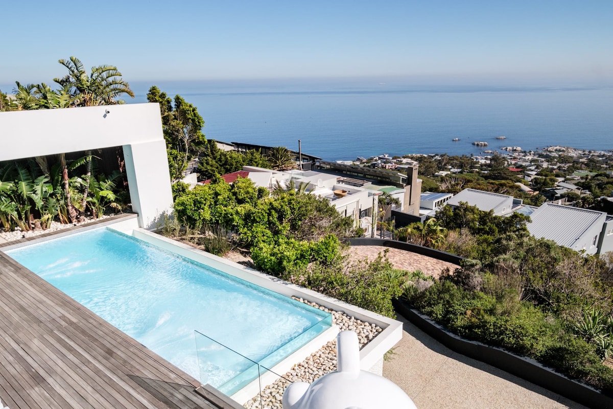 Exceptionally Unique Magnum Villa w Sea Views