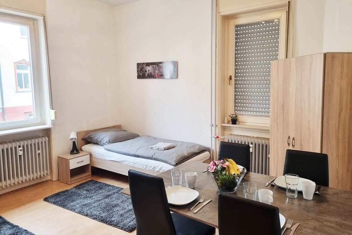 OF10a 3-Zimmer Apartment mit Terrasse